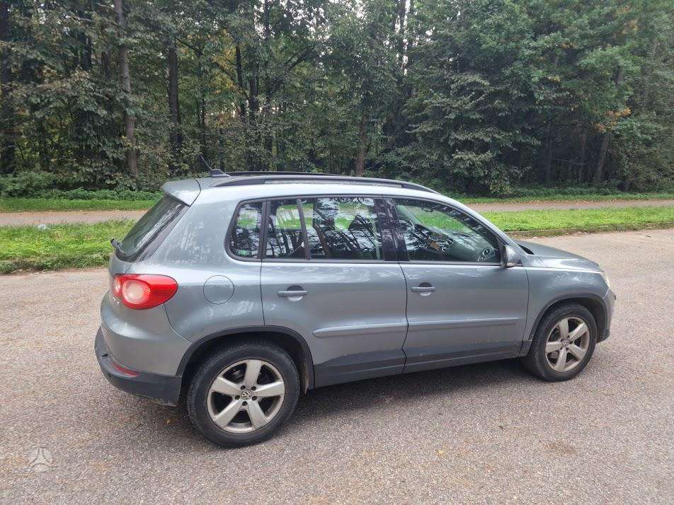 Volkswagen Tiguan 2007 — engine 1968 cm³, 140 HP (103kW)