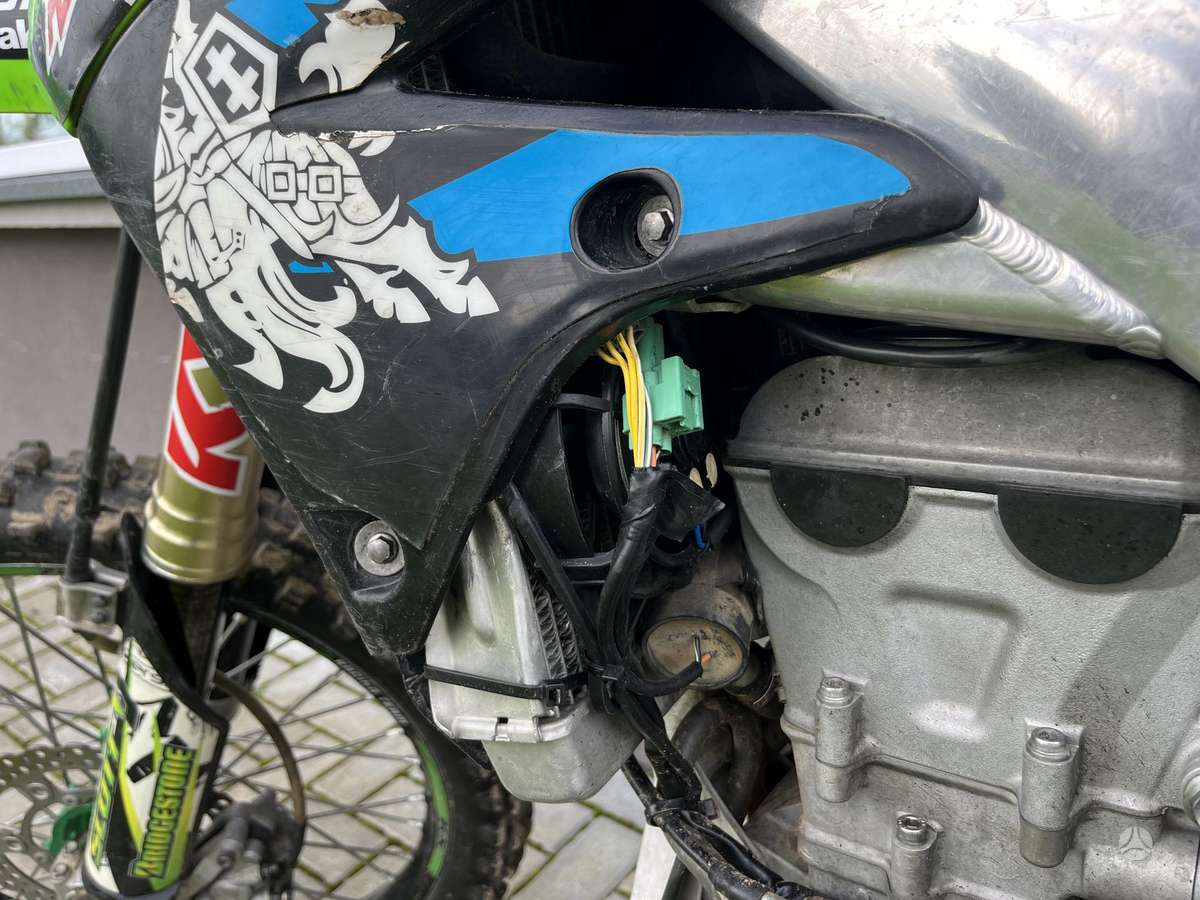 Kawasaki KXF 2012 — photo 6