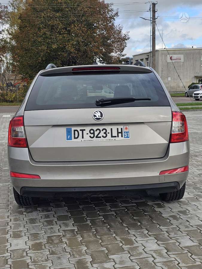 Skoda Octavia 2015 — photo 10