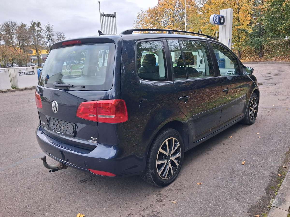Volkswagen Touran 2013 — photo 5