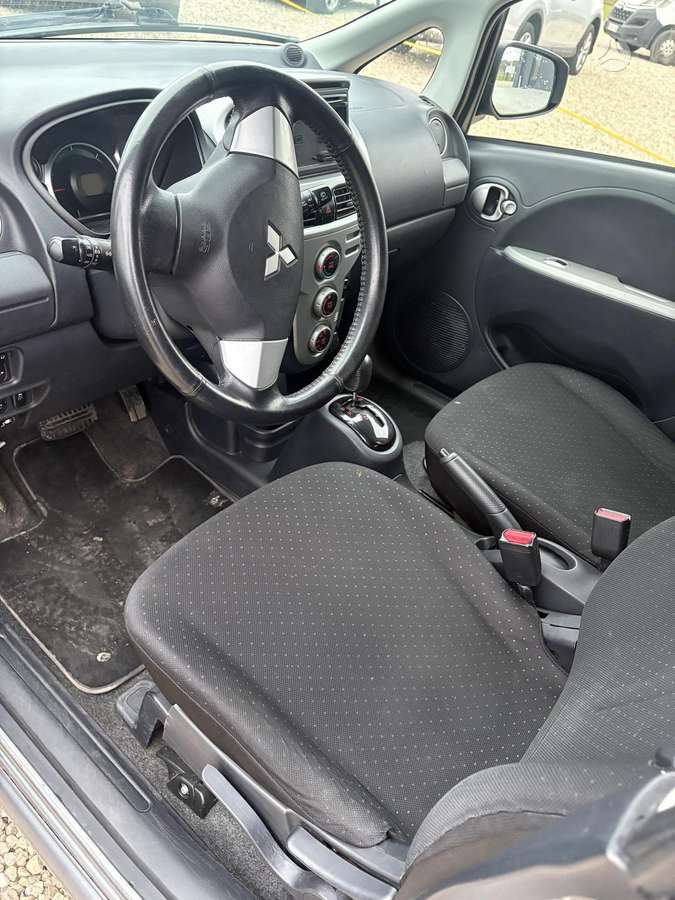Mitsubishi MiEV 2011 — photo 11
