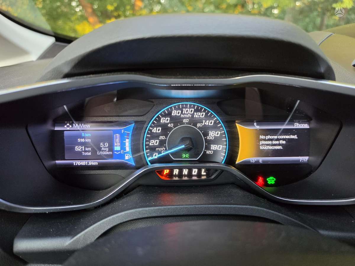 Ford C-MAX 2013 — photo 13