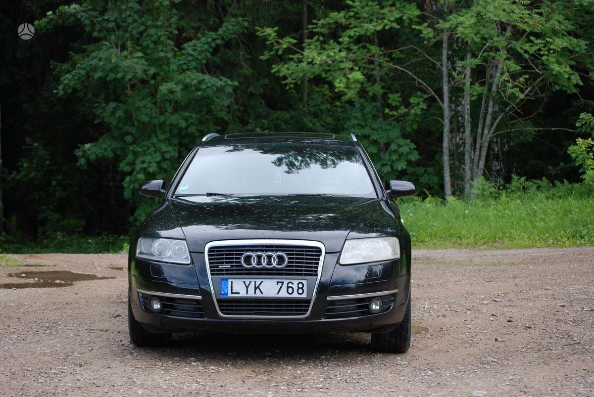 Audi A6 2005 — interior