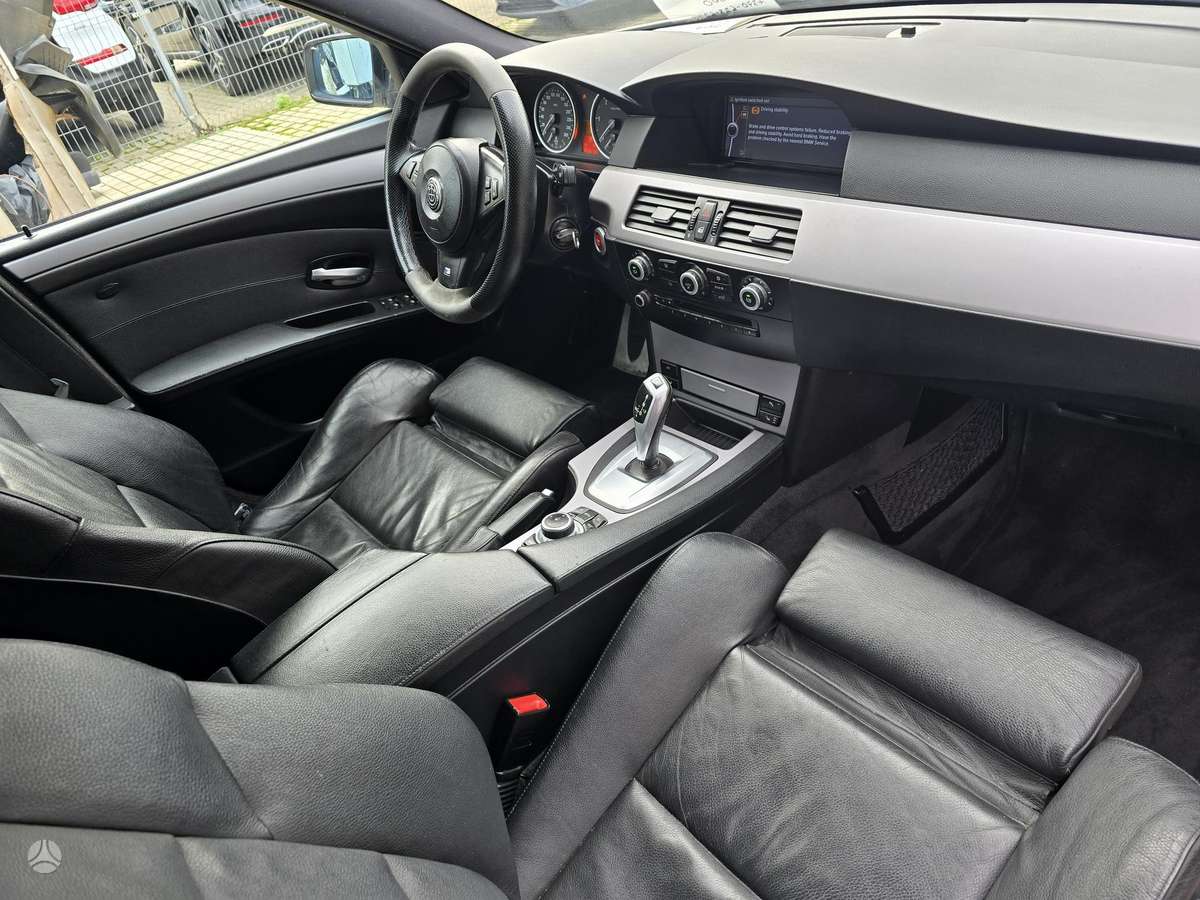 BMW 530 2009 — photo 12