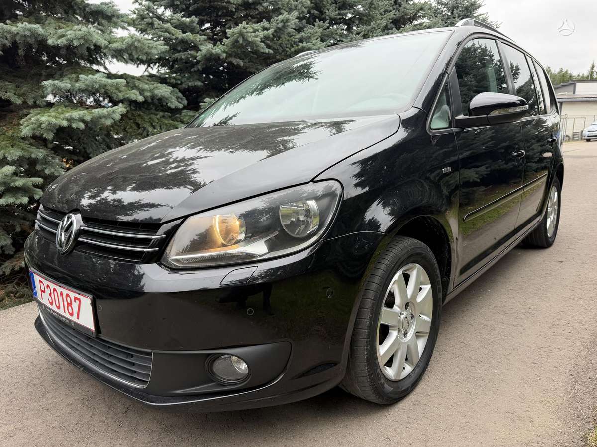Volkswagen Touran, 2013