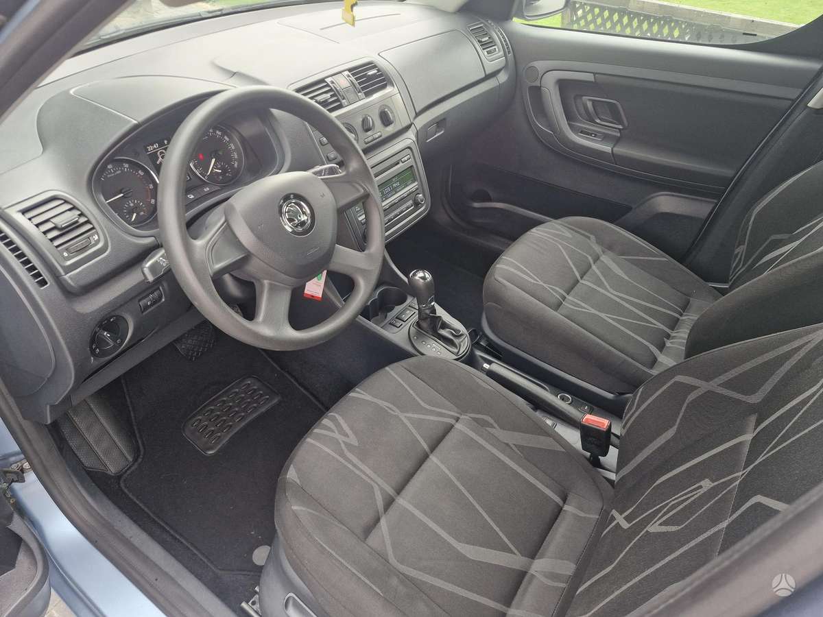Skoda Roomster 2013 — photo 7