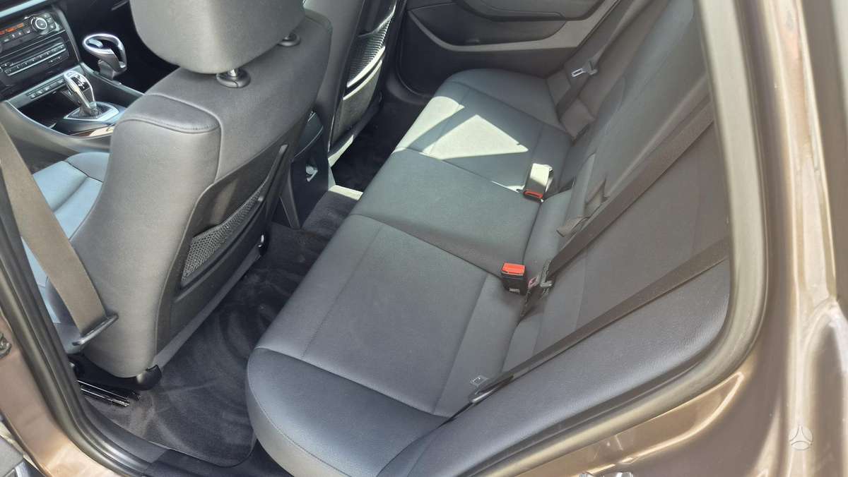 BMW X1 2014 — photo 10