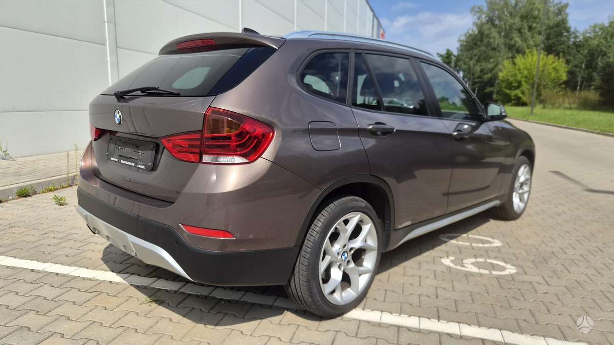 BMW X1 2014 — photo 17