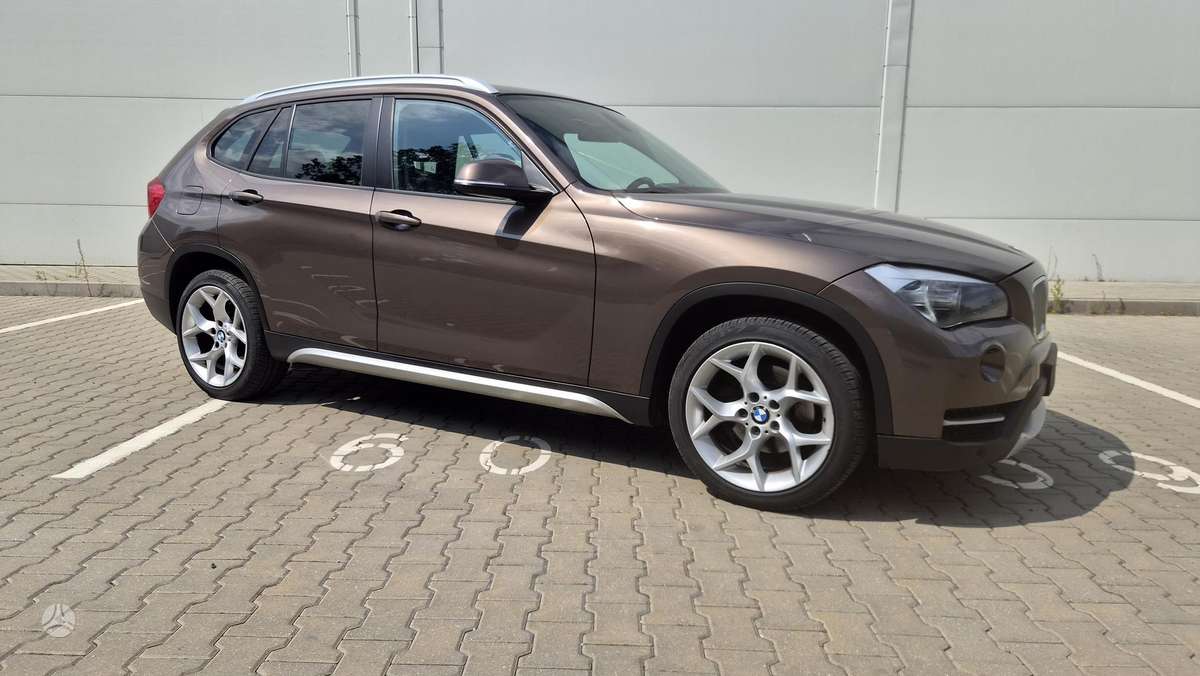 BMW X1 2014 — engine 1995 cm³, 116 HP (85kW)