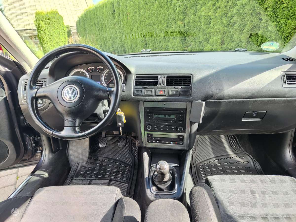 Volkswagen Golf 2006 — photo 17