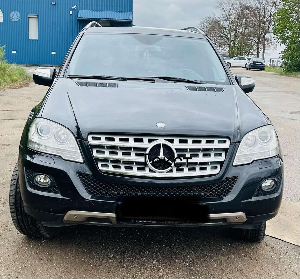 Mercedes-Benz M 2009 — photo 14