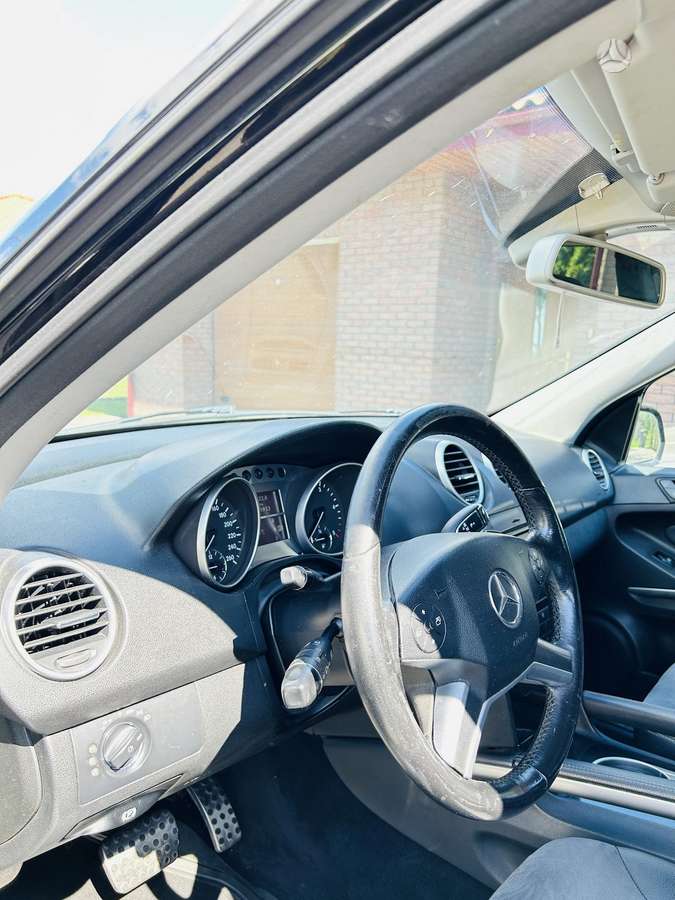 Mercedes-Benz M 2009 — photo 7