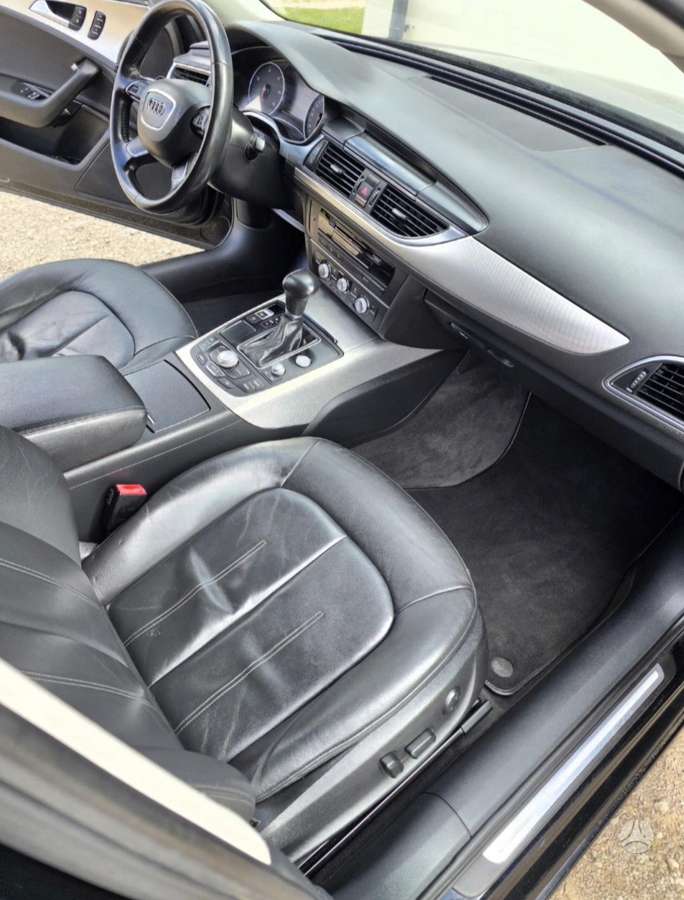 Audi A6 2013 — photo 11
