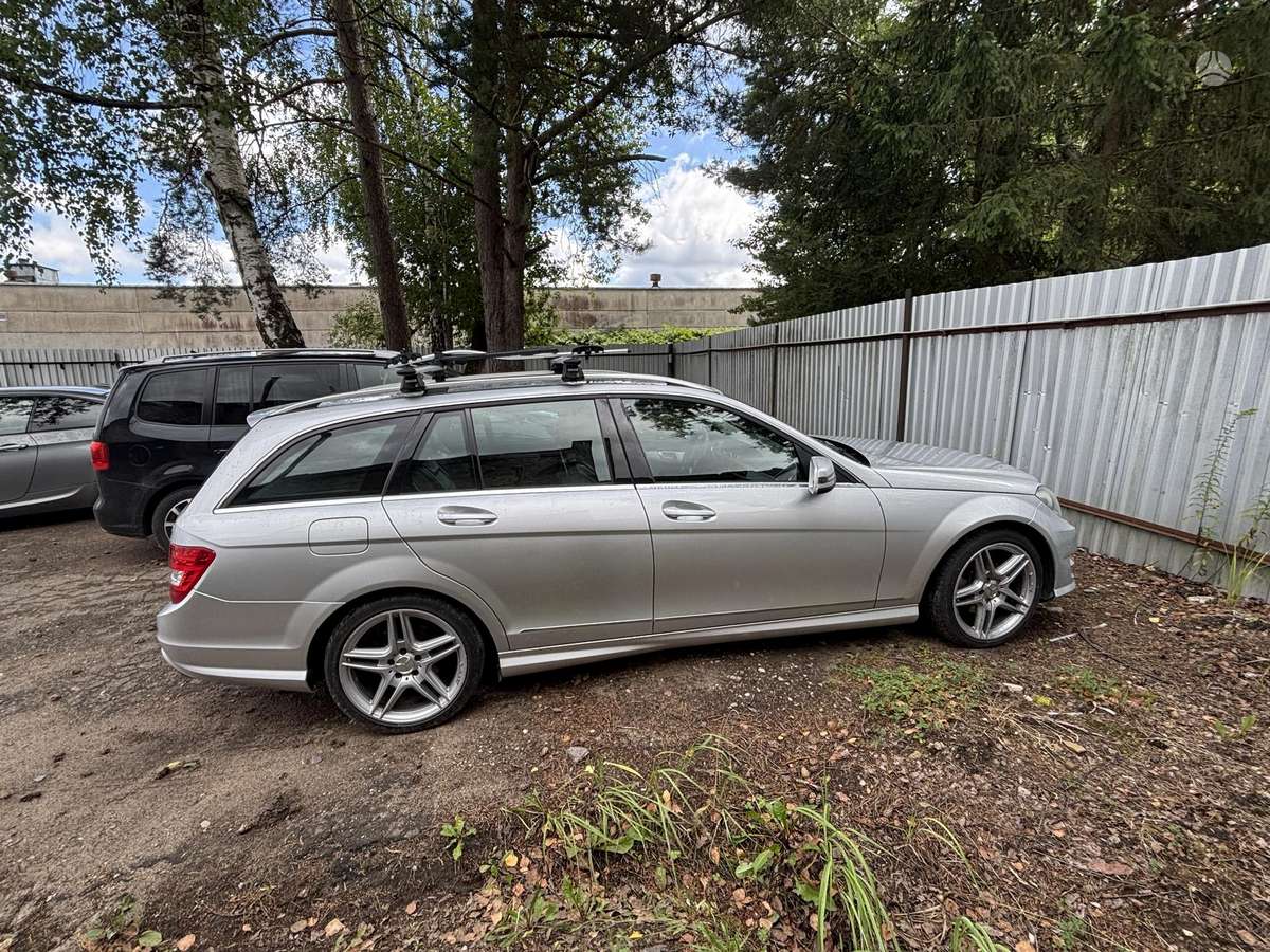 Mercedes-Benz C220 2014 — engine 2143 cm³, 170 HP (125kW)