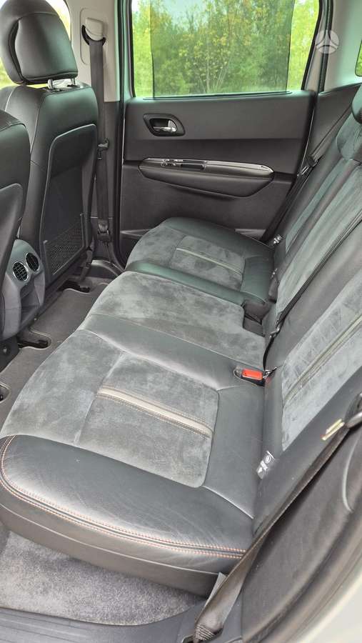Peugeot 3008 2015 — photo 22