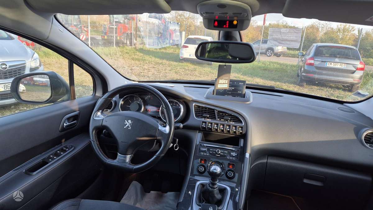 Peugeot 3008 2015 — photo 23