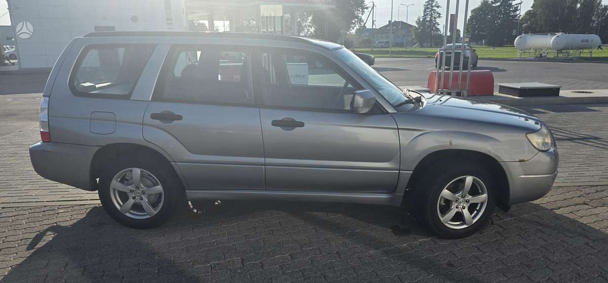 Subaru Forester 2007 — engine 1994 cm³, 158 HP (116kW)