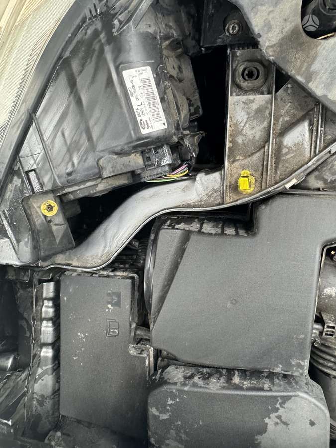 Ford Kuga 2013 — photo 12