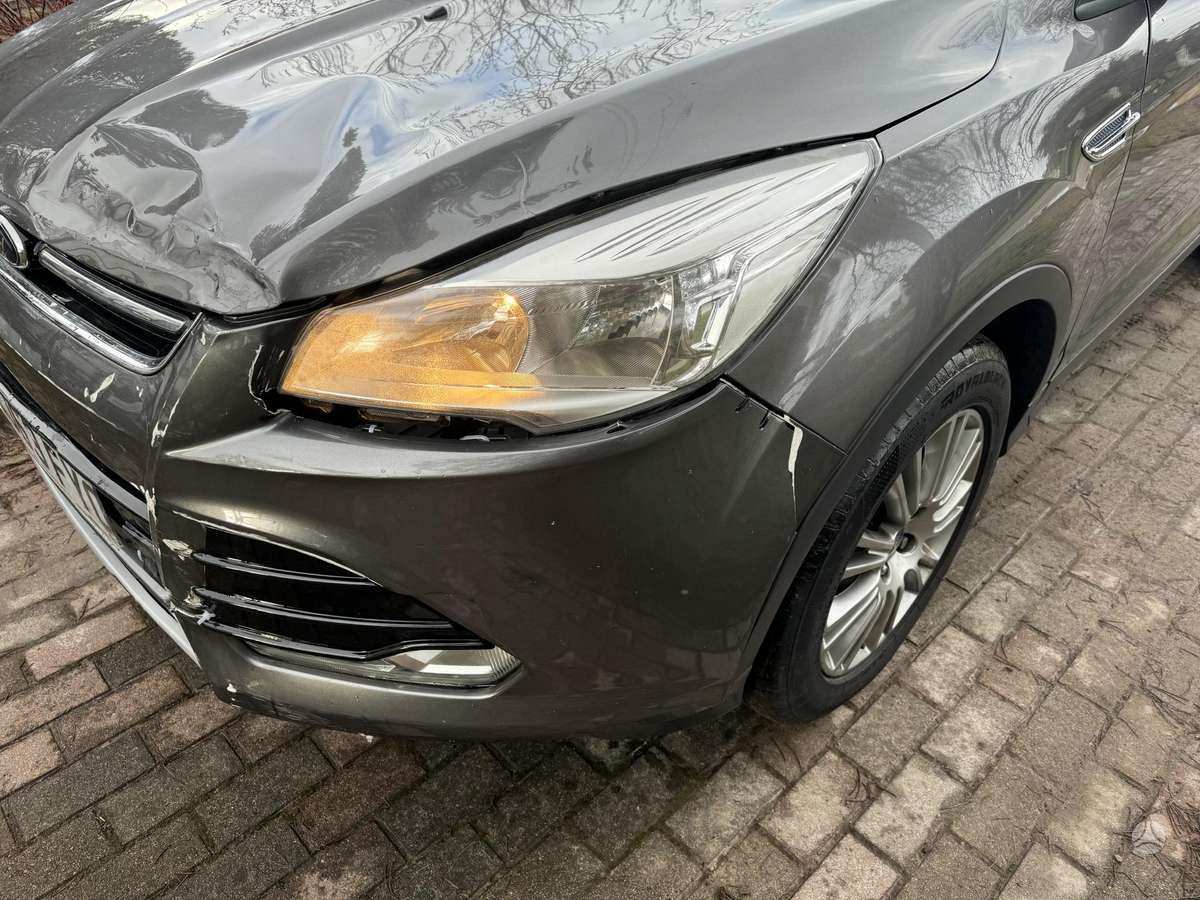 Ford Kuga 2013 — photo 7