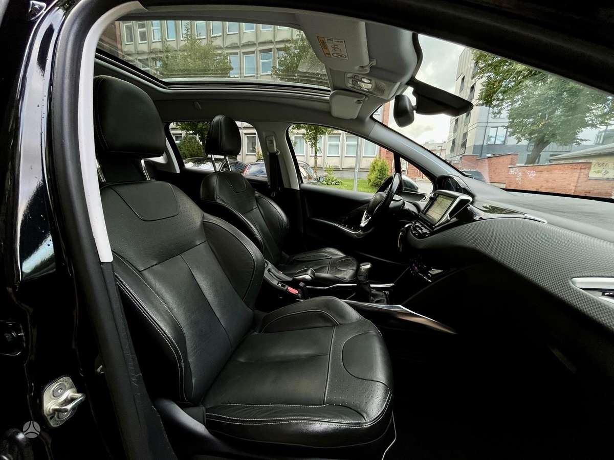 Peugeot 2008 2014 — photo 5