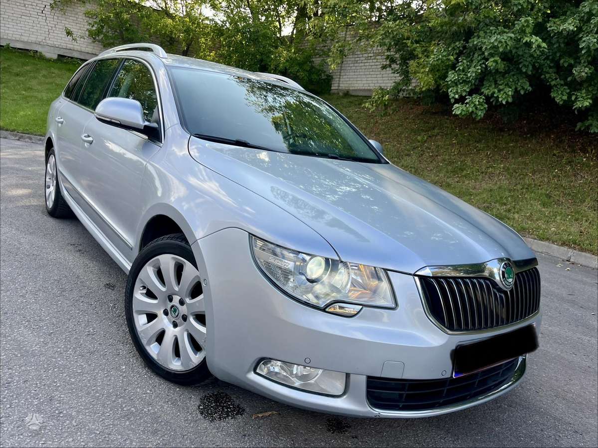 Skoda Superb, 2012