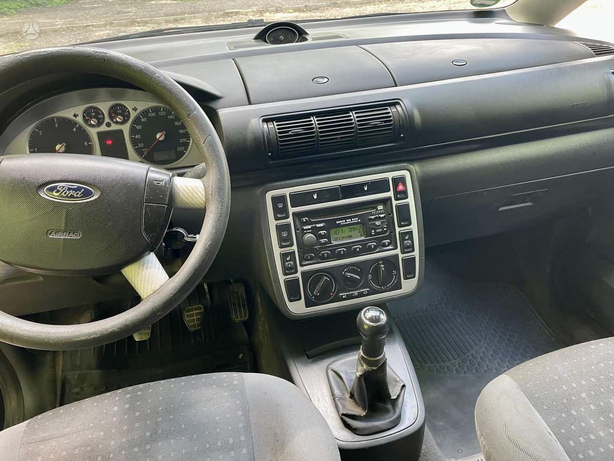 Ford Galaxy 2006 — photo 12