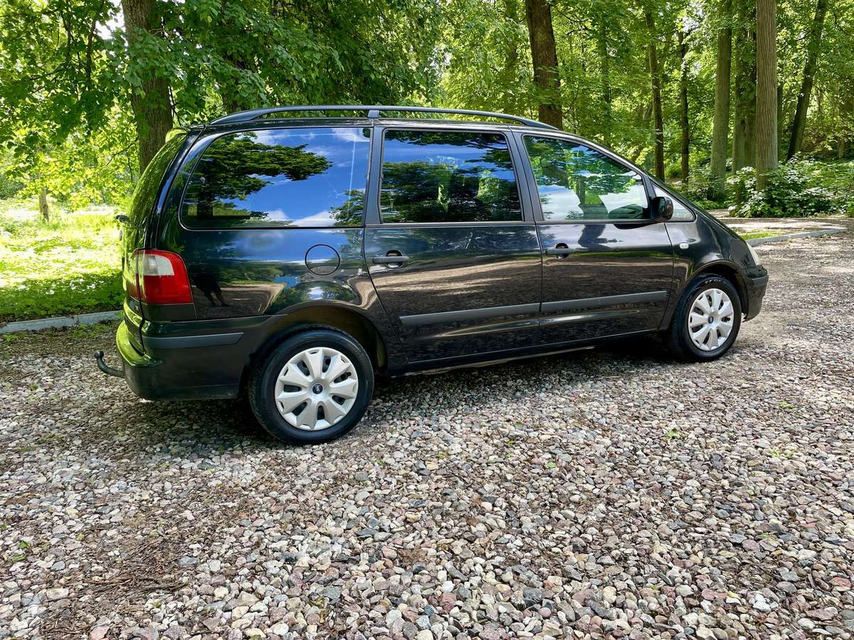 Ford Galaxy 2006 — engine 1900 cm³, 116 HP (85kW)