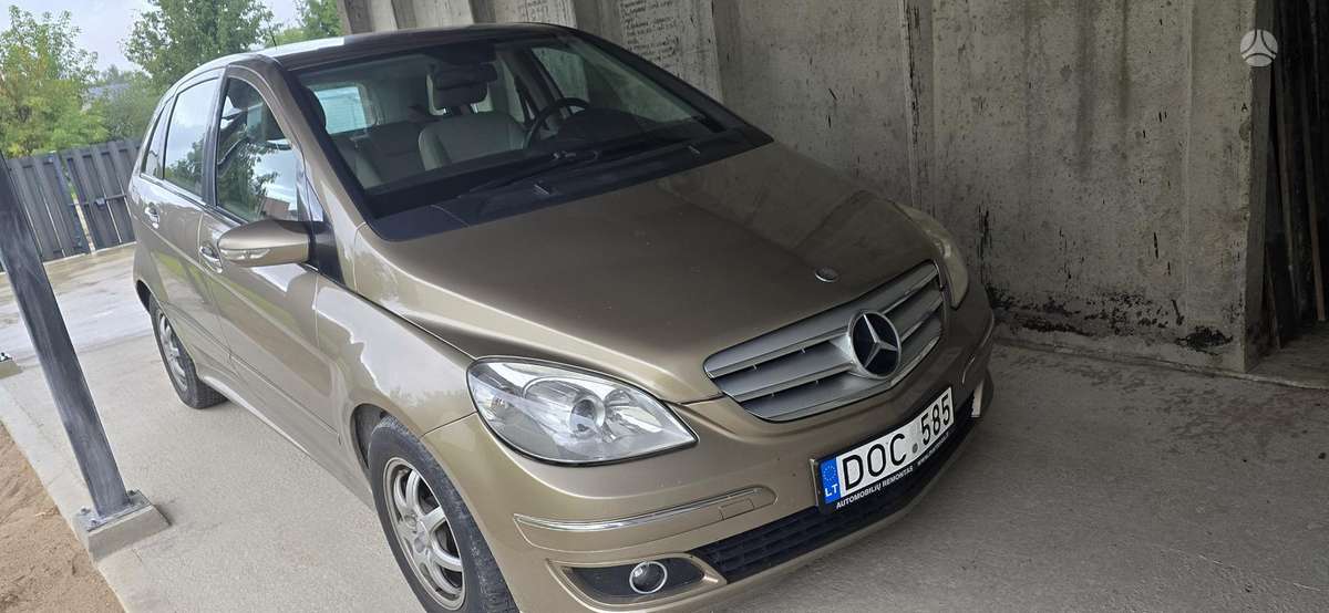 Mercedes-Benz B150 2008 — photo 12