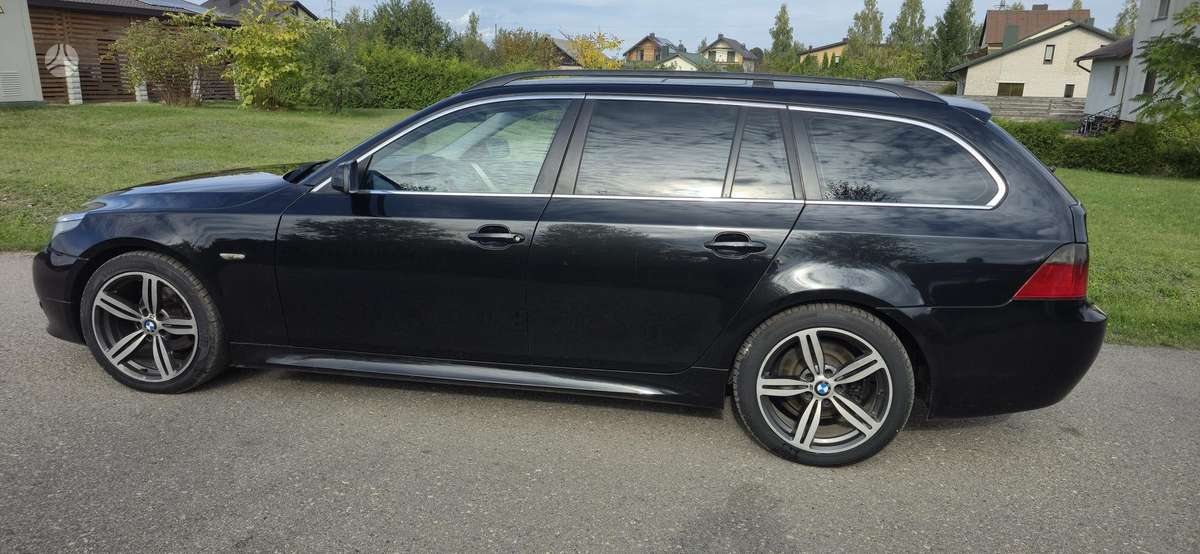 BMW 525 2006 — двигун 2497 cm³, 177 HP (130kW)