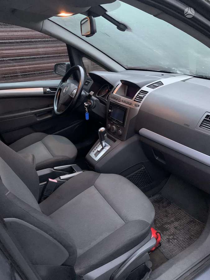 Opel Zafira 2006 — photo 15