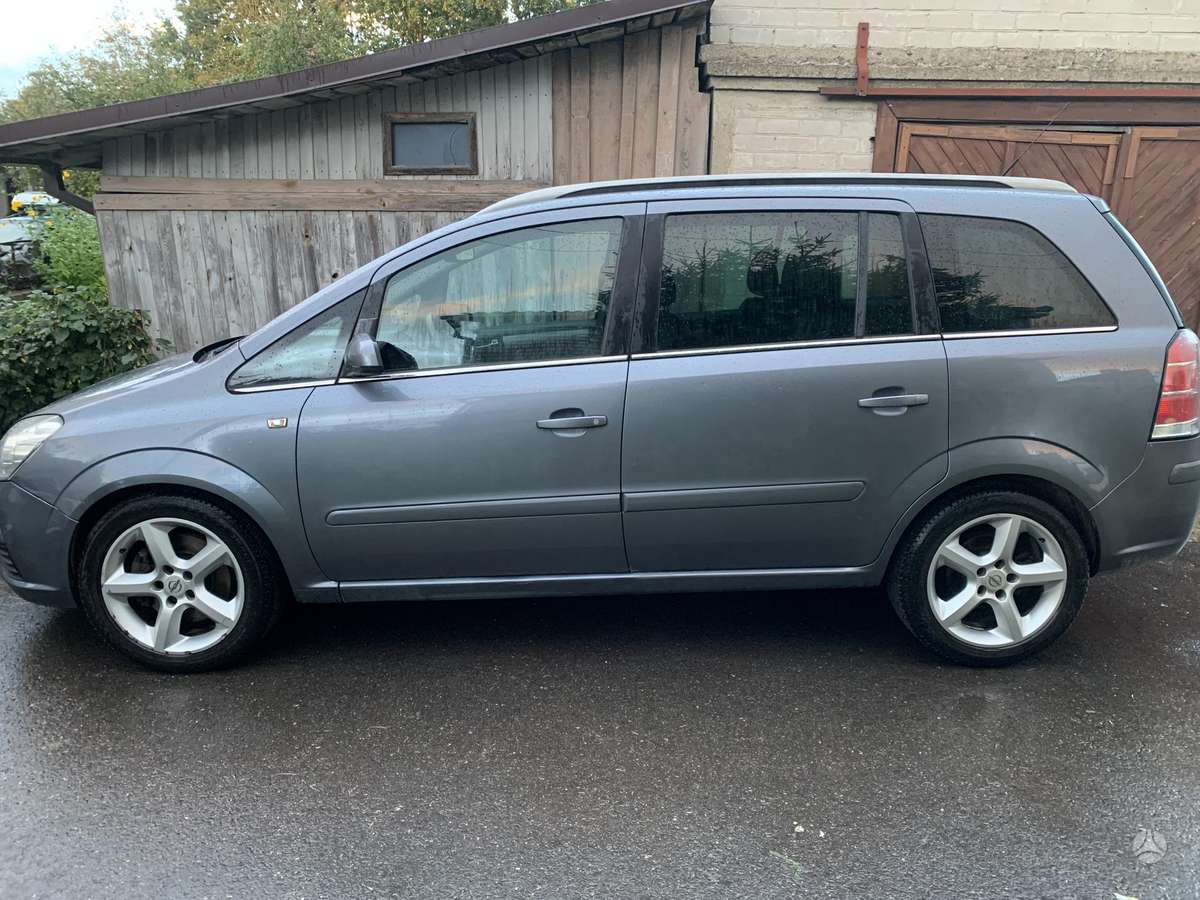 Opel Zafira 2006 — photo 5