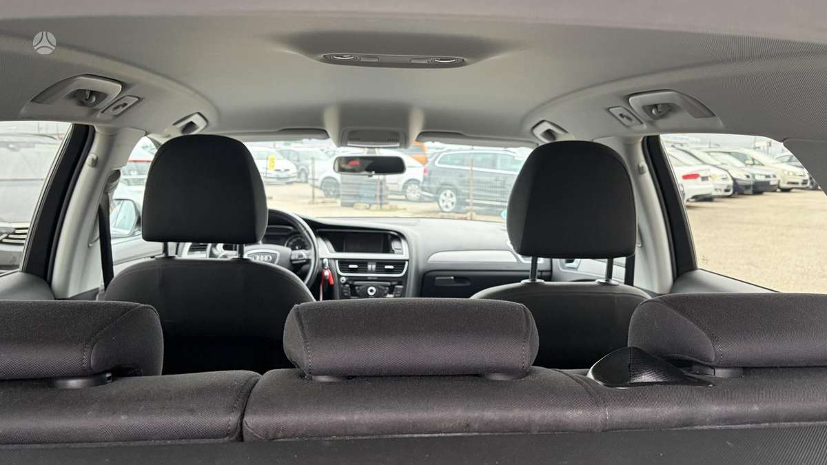 Audi A4 2012 — photo 14