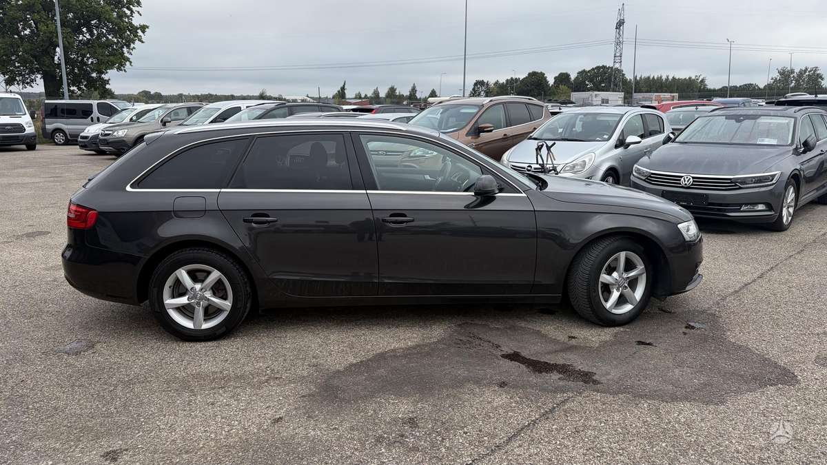 Audi A4 2012 — interior
