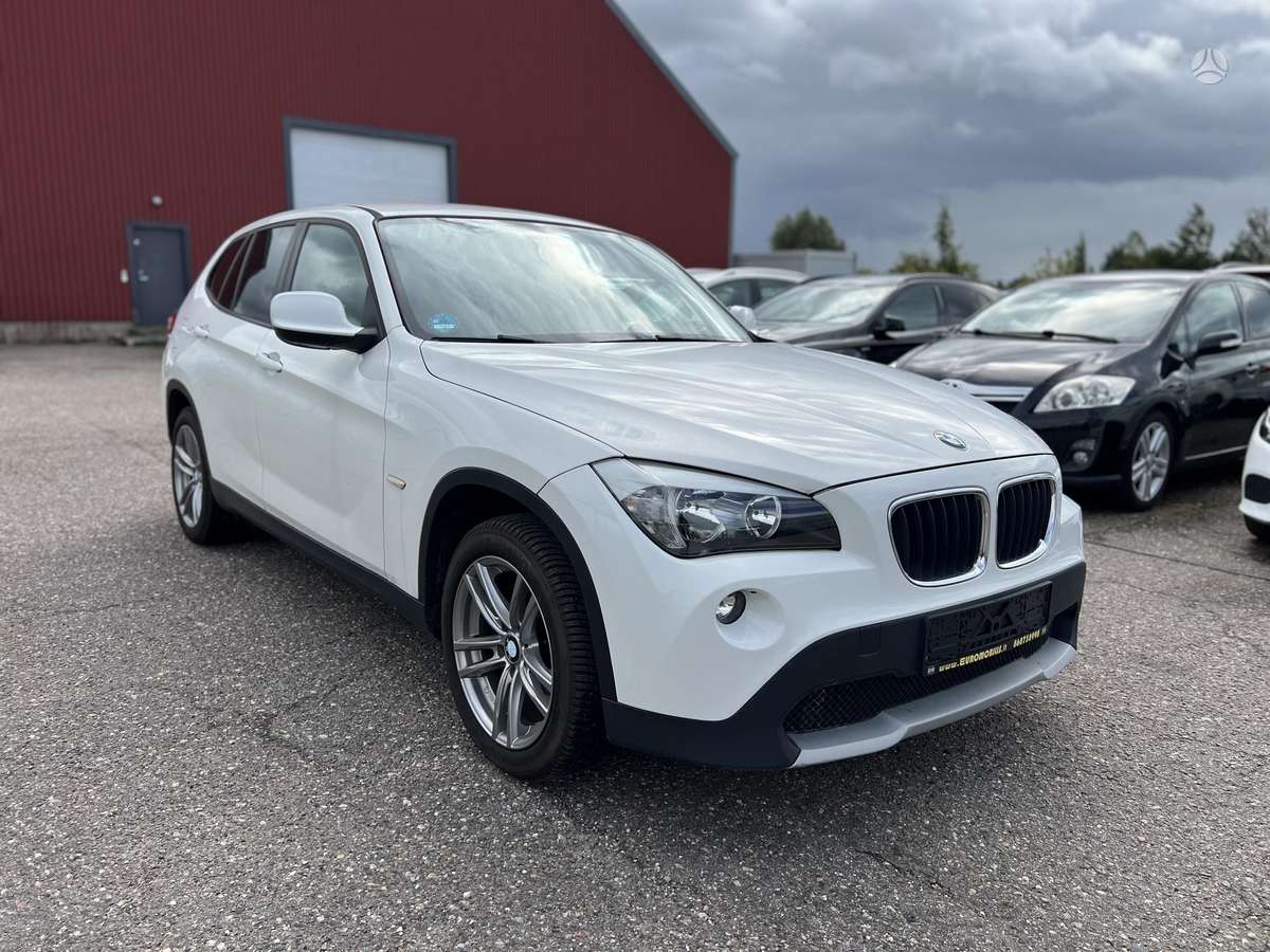 BMW X1 2012 — photo 6