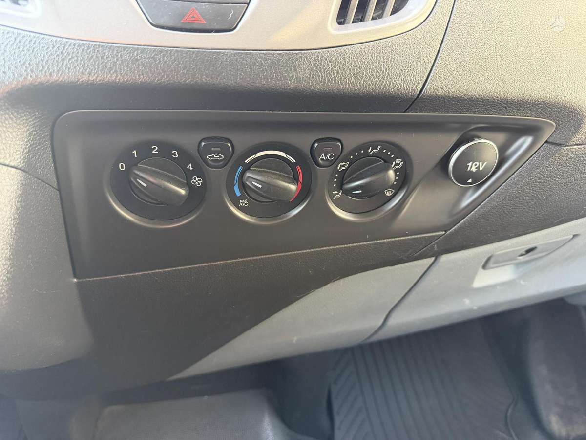Ford Transit 2014 — photo 11