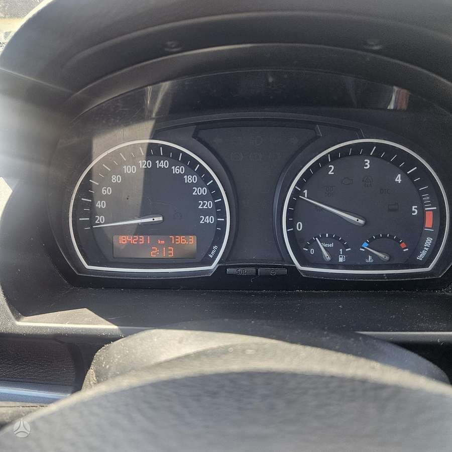 BMW X3 2009 — photo 11