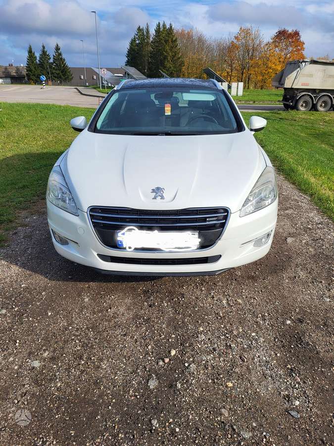 Peugeot 508 2013 — photo 17