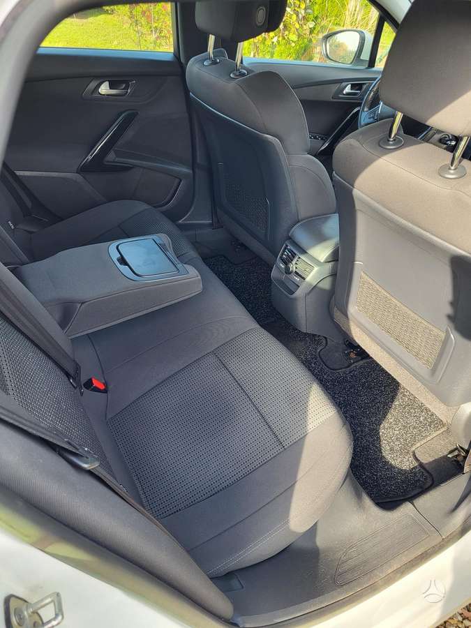 Peugeot 508 2013 — photo 22