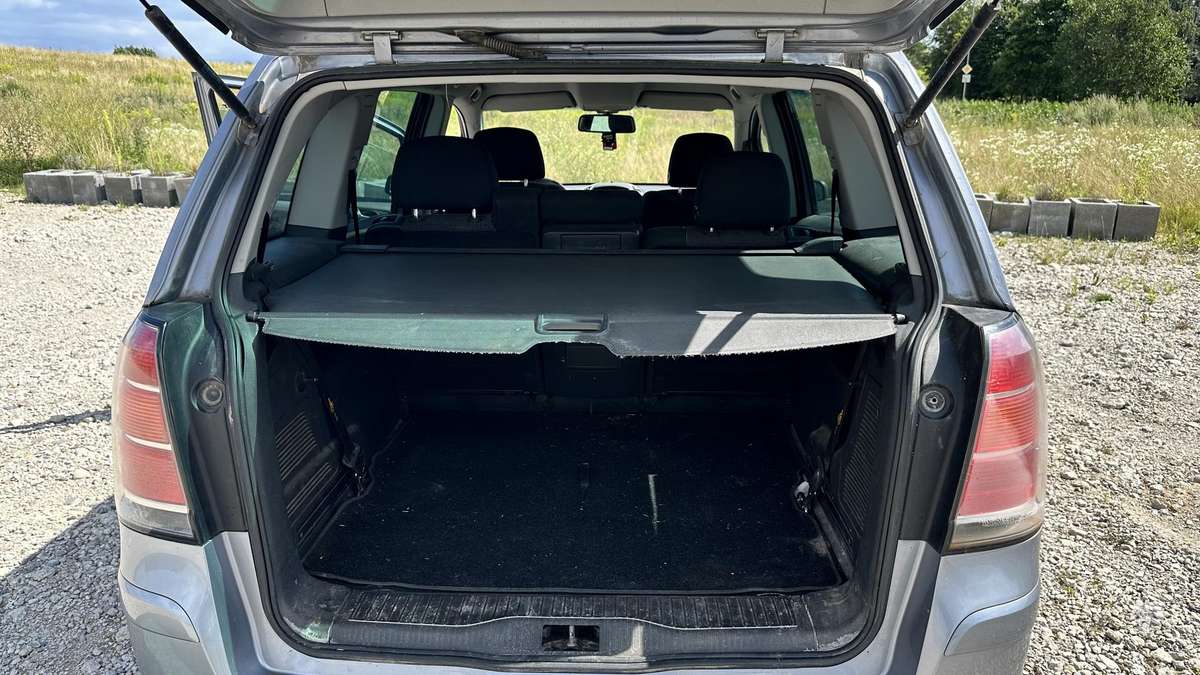 Opel Zafira 2005 — photo 10