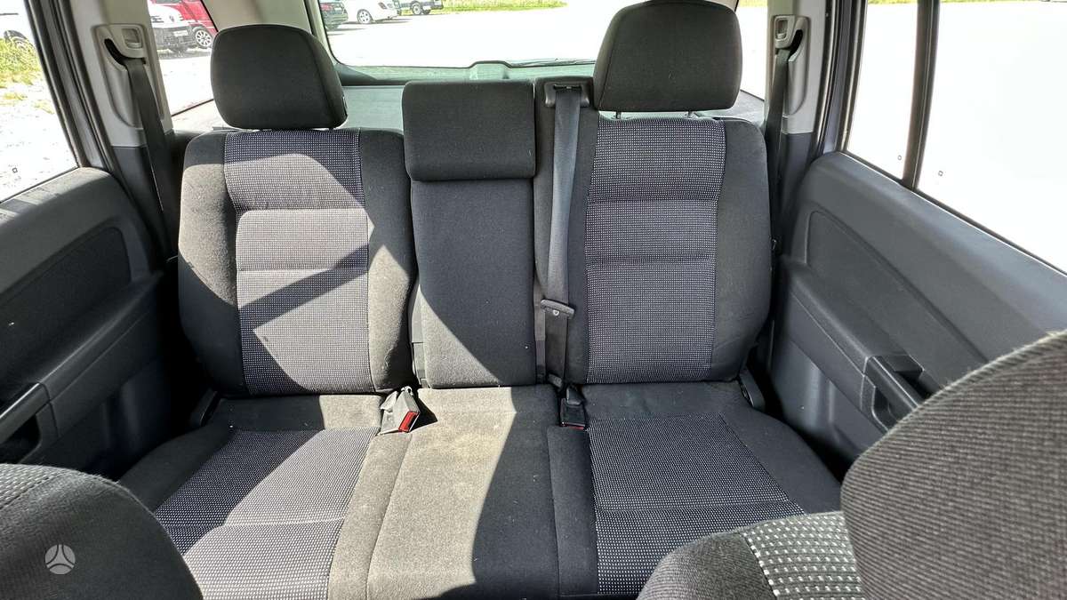 Opel Zafira 2005 — photo 11