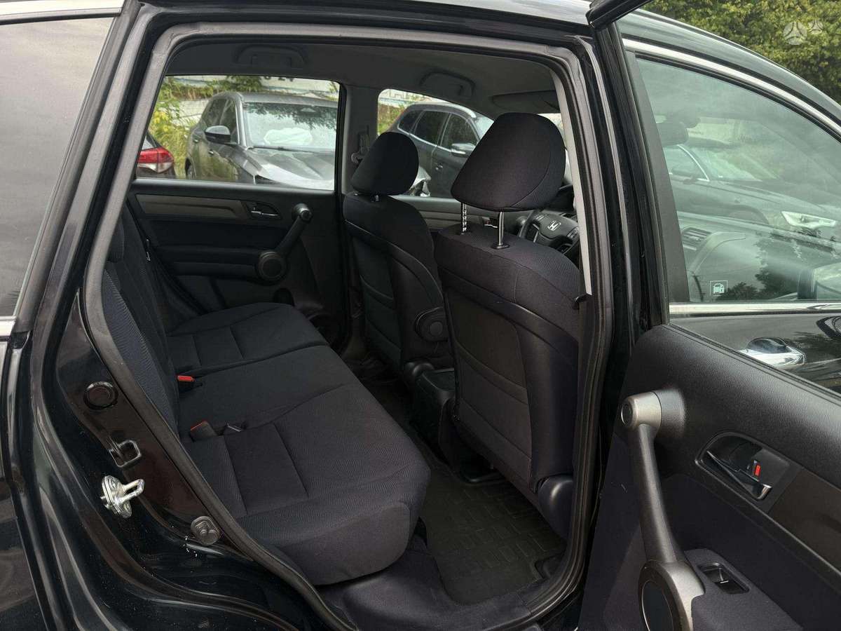 Honda CR-V 2011 — photo 8