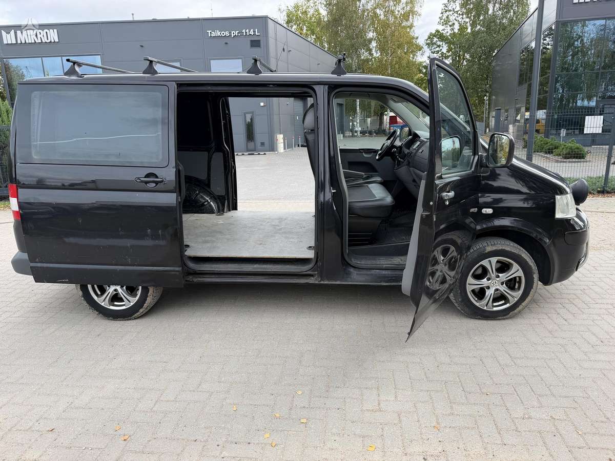 Volkswagen Transporter 2008 — photo 11