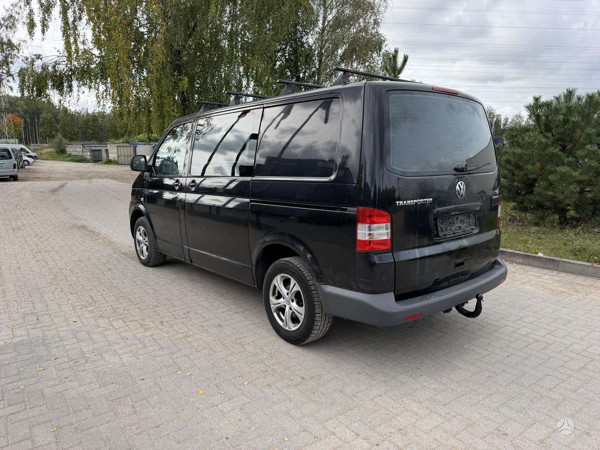 Volkswagen Transporter 2008 — photo 8