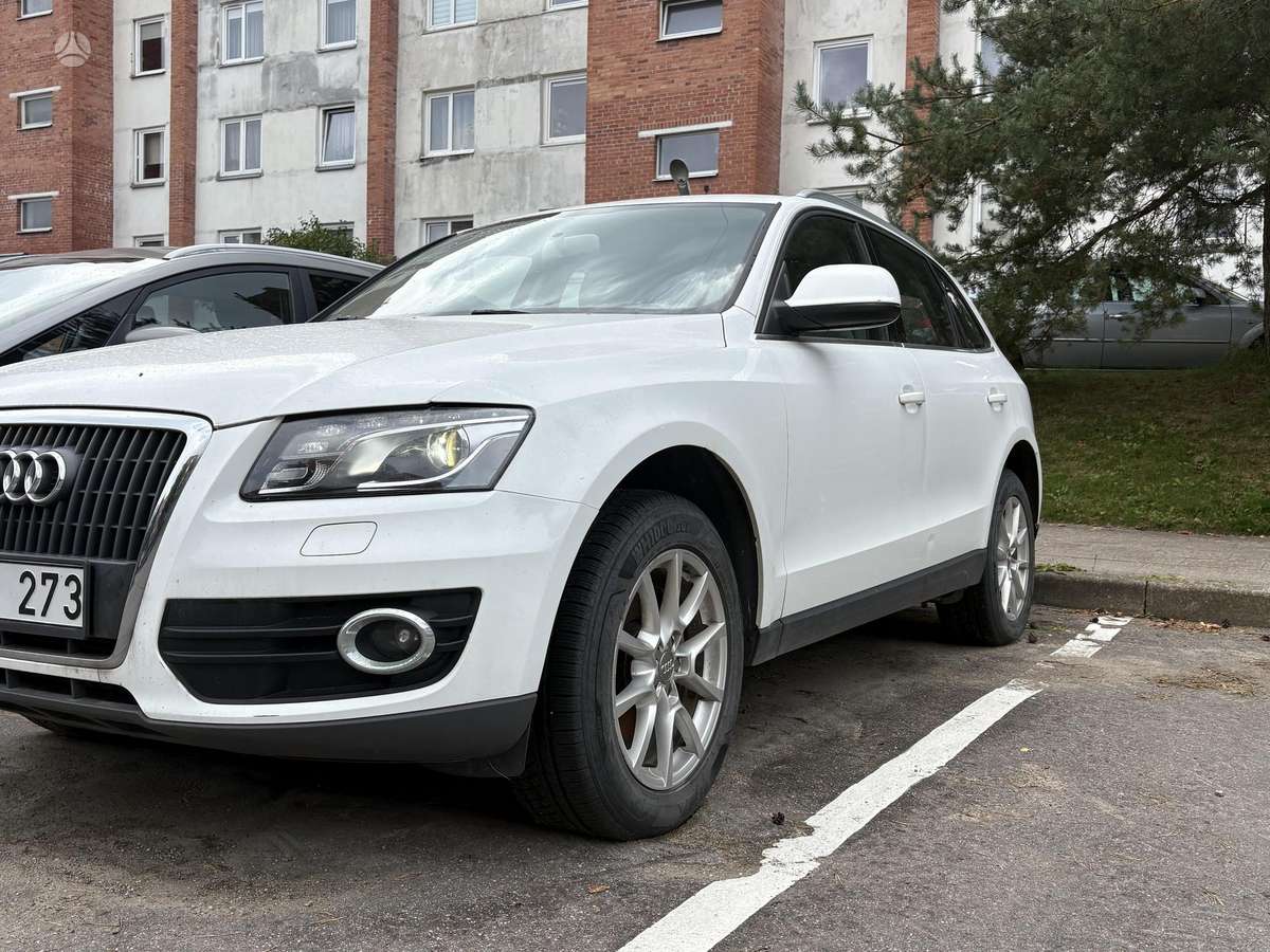 Audi Q5 2011 — engine 1968 cm³, 170 HP (125kW)