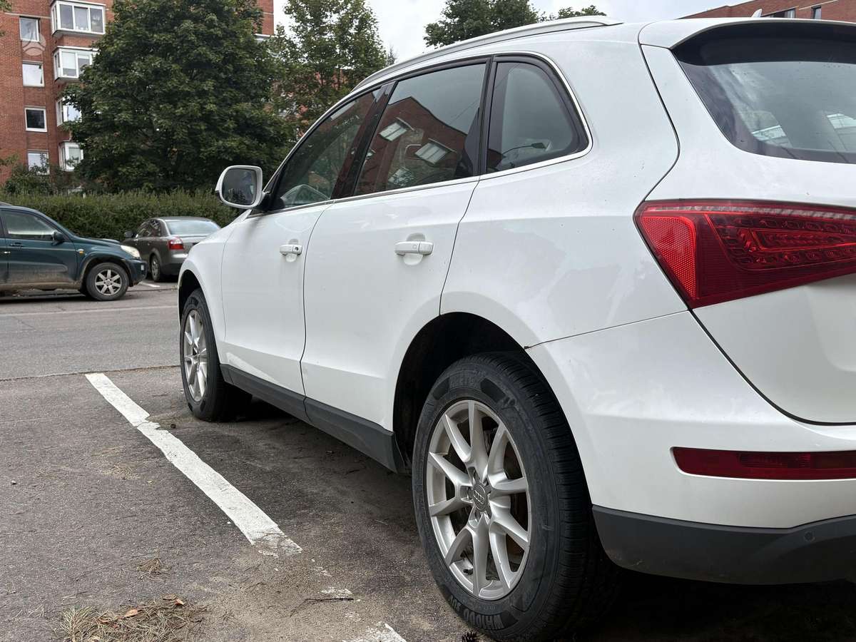 Audi Q5 2011 — photo 7