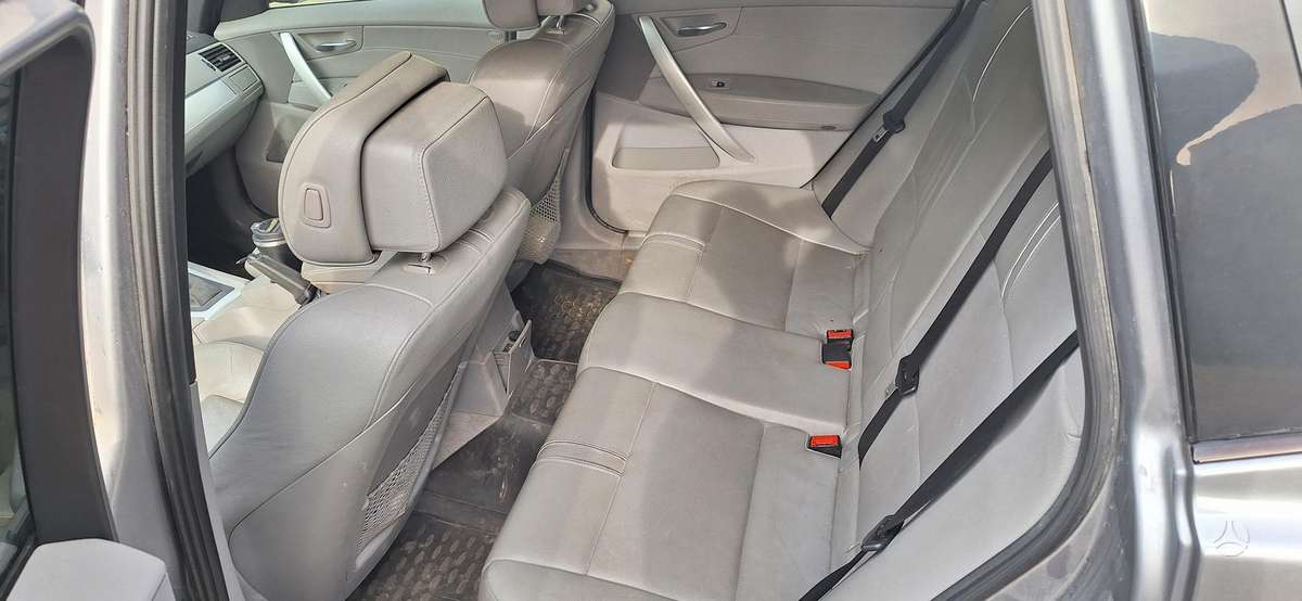 BMW X3 2008 — photo 9
