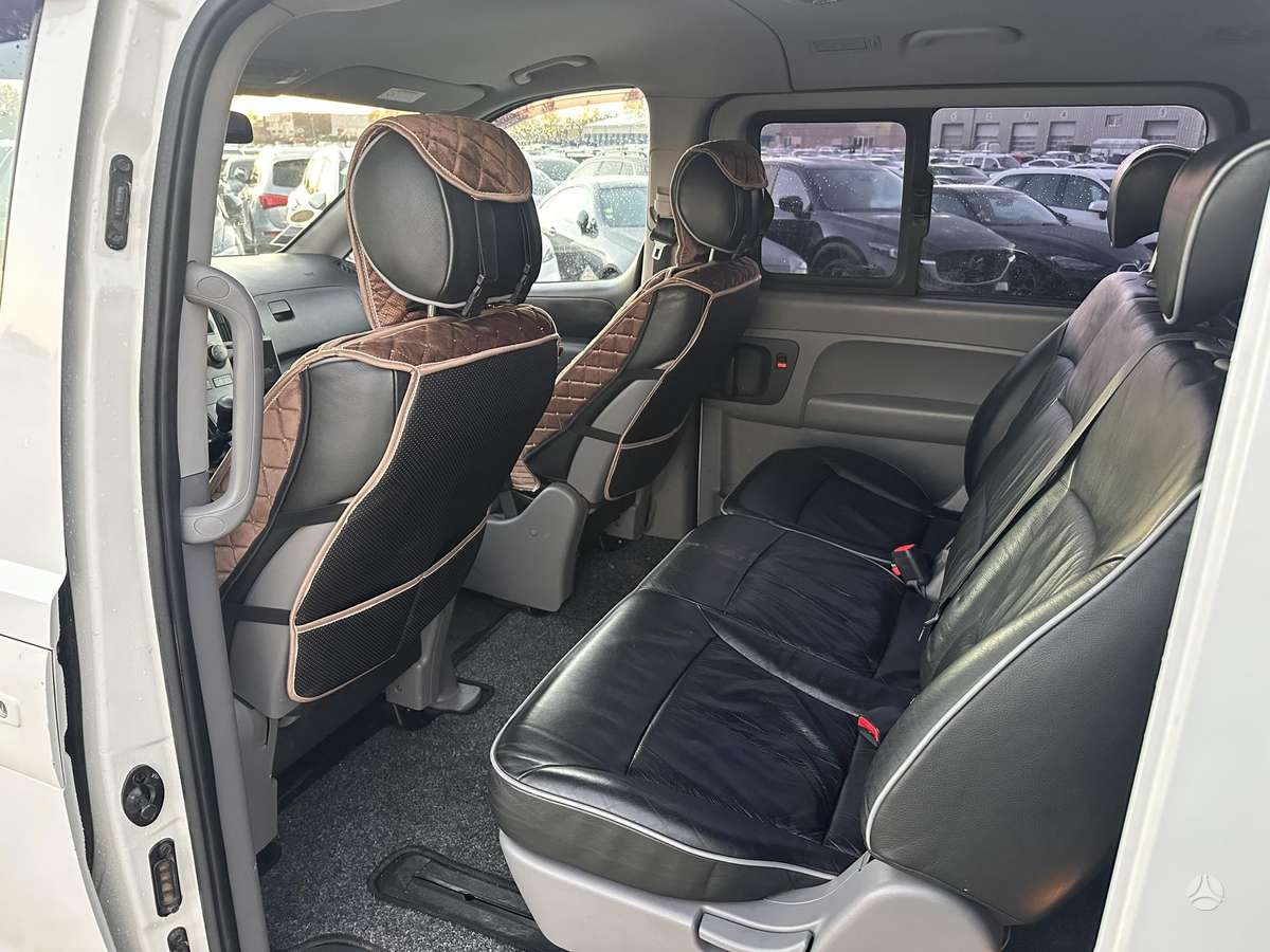 Hyundai H1 2010 — photo 13