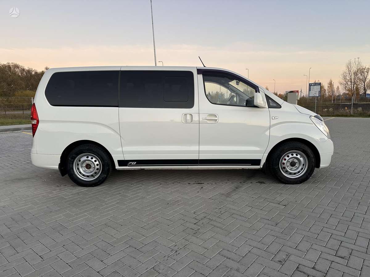 Hyundai H1 2010 — engine 2500 cm³, 170 HP (125kW)