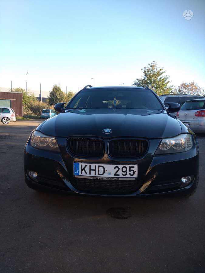 BMW 320, 2010