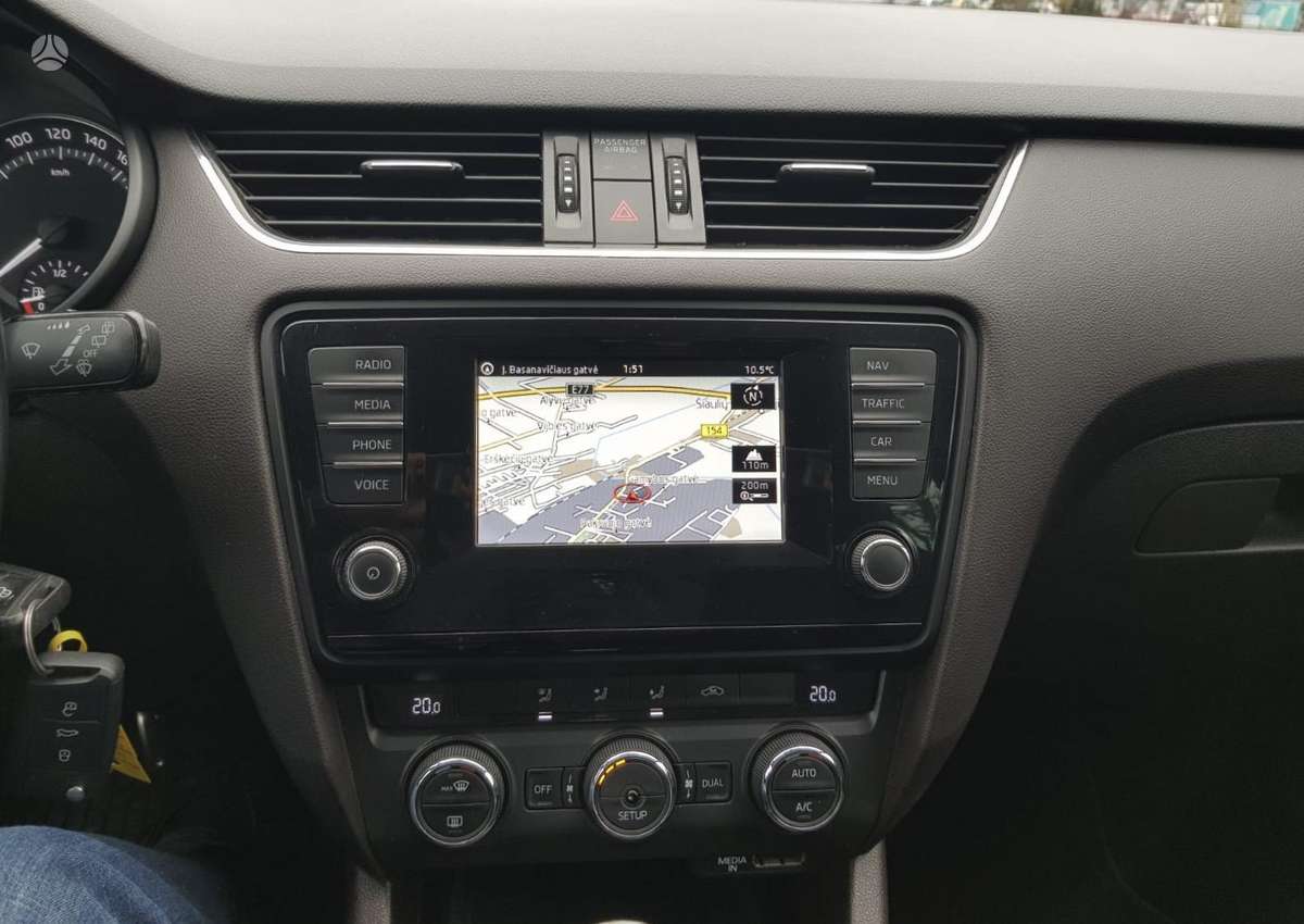 Skoda Octavia 2015 — фото 13